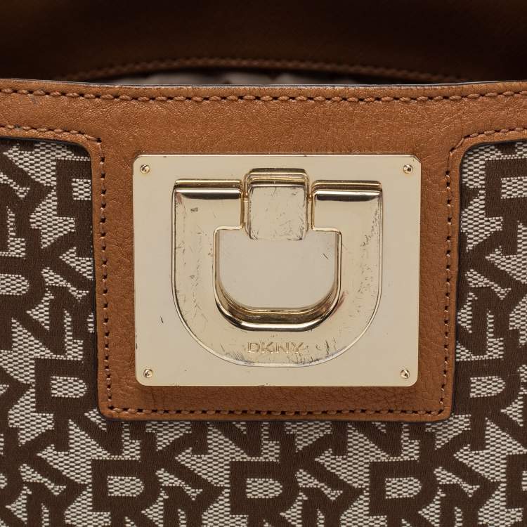 Pre Owned DKNY Beige/Tan Signature Canvas and Leather Tote