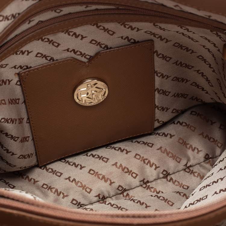 Pre Owned DKNY Beige/Tan Signature Canvas and Leather Tote