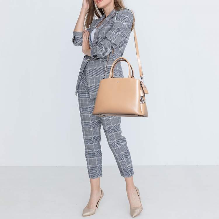Pre Owned DKNY Beige Leather Paige Dome Satchel