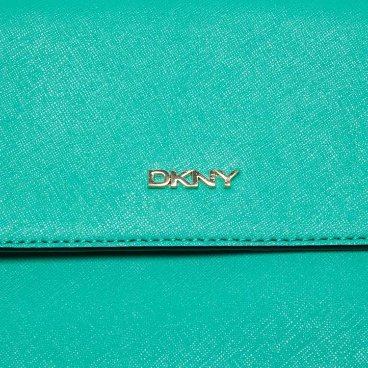 Pre Owned DKNY Green Leather Medium Bryant Flap Crossbody Bag