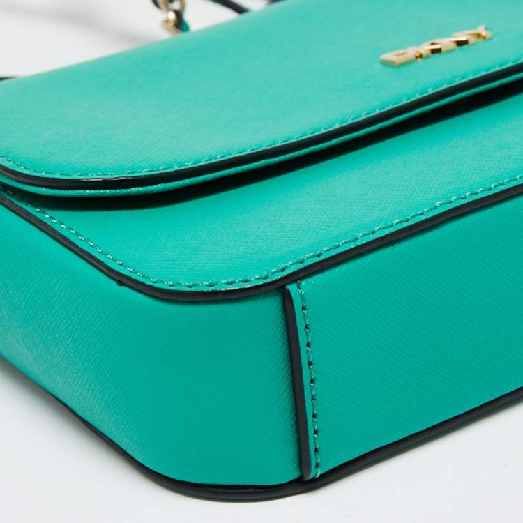 Pre Owned DKNY Green Leather Medium Bryant Flap Crossbody Bag