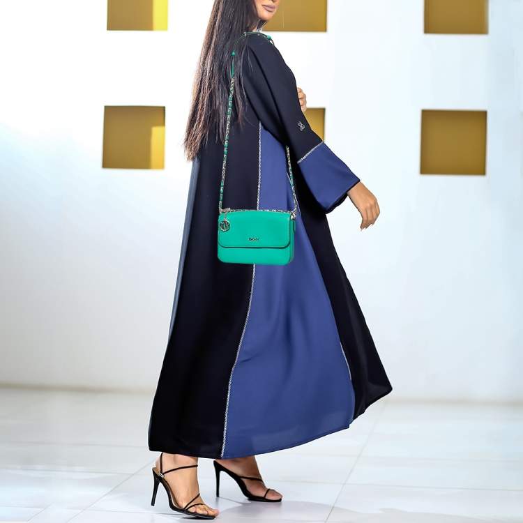 Pre Owned DKNY Green Leather Medium Bryant Flap Crossbody Bag