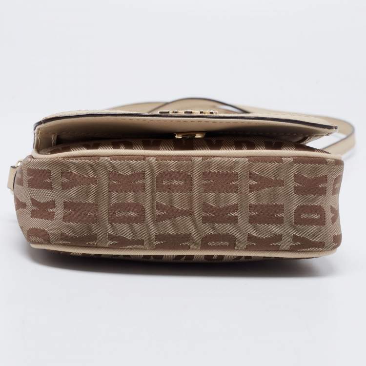 Pre Owned DKNY Beige Signature Canvas and Leather Shoulder Bag