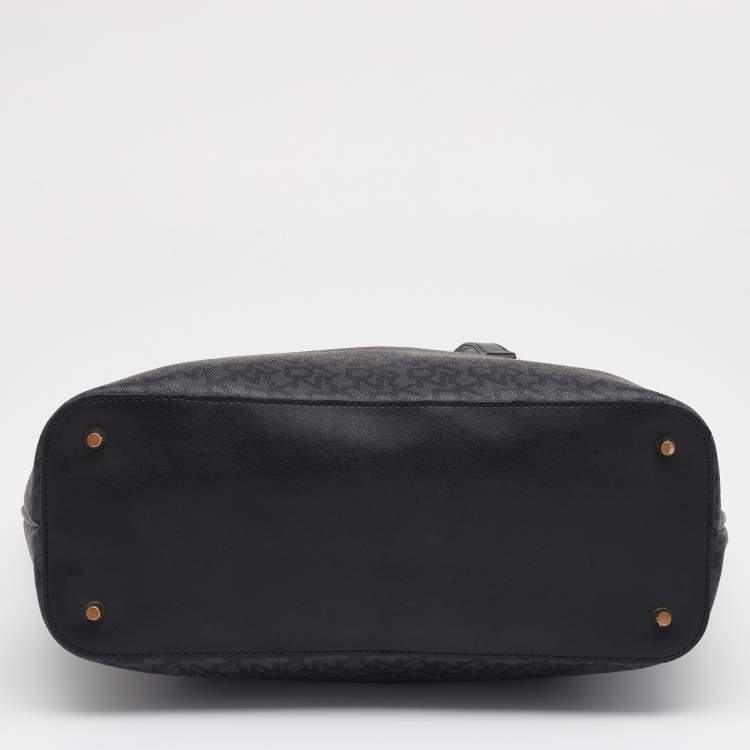 Pre Owned DKNY Black Signature Canvas Tote