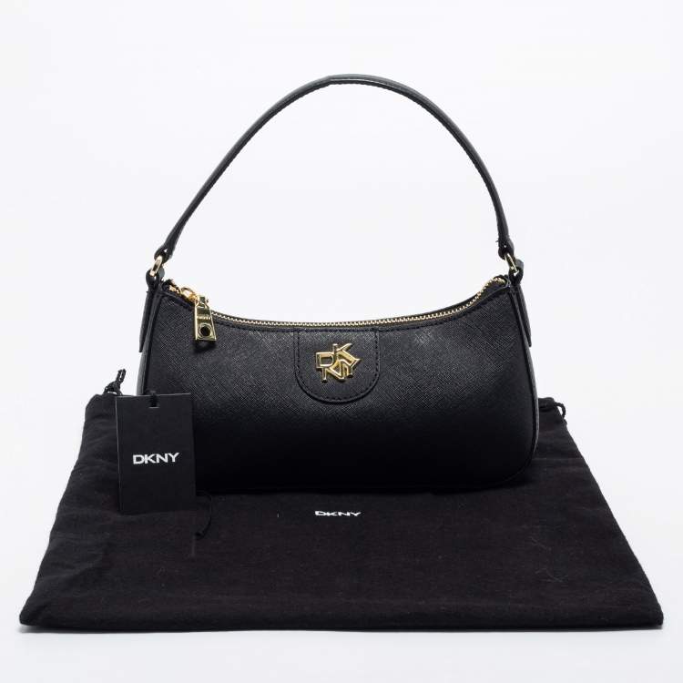 Pre Owned DKNY Black Carol Leather Baguette Bag