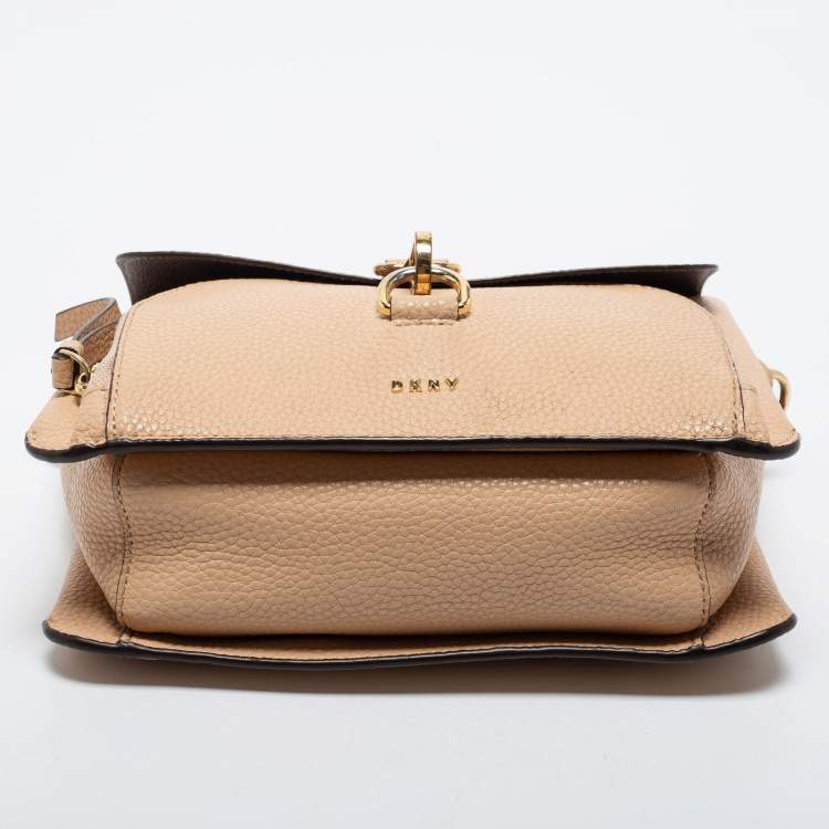 Pre Owned DKNY Beige Grained Leather Clasp Detailed Shoulder Bag