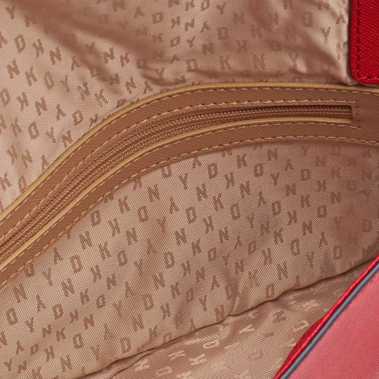 Pre Owned DKNY Red Saffiano Leather Bryant Flap Shoulder Bag