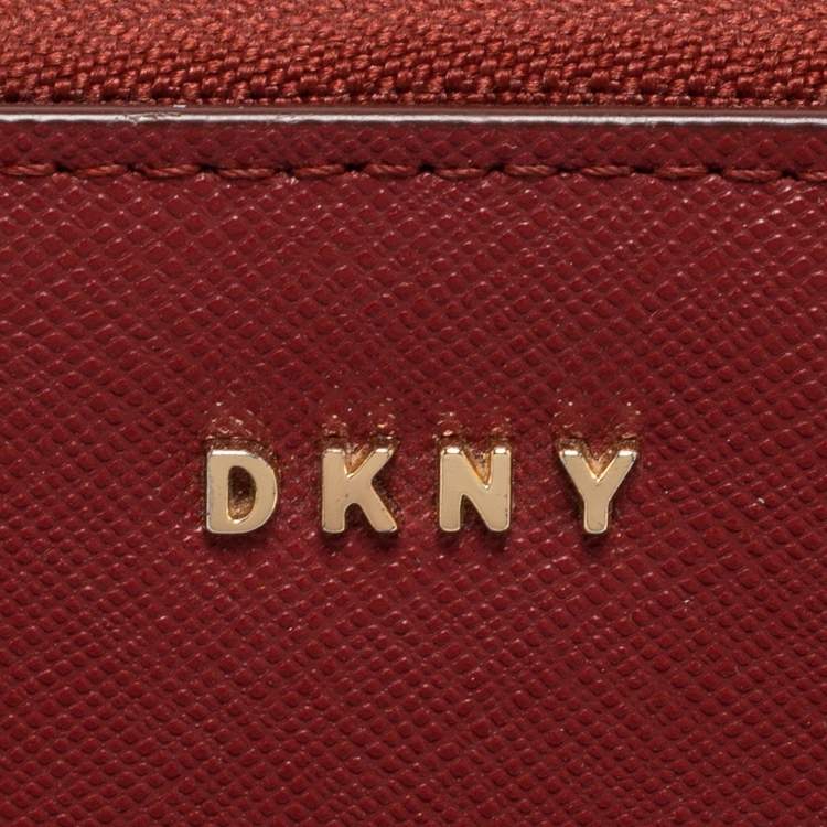 Pre Owned DKNY Red Leather Large Bryant Zip Around Clutch