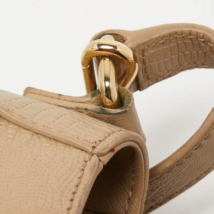 مملوكة مسبقًا Dkny Beige Embossed Leather Crossbody Bag