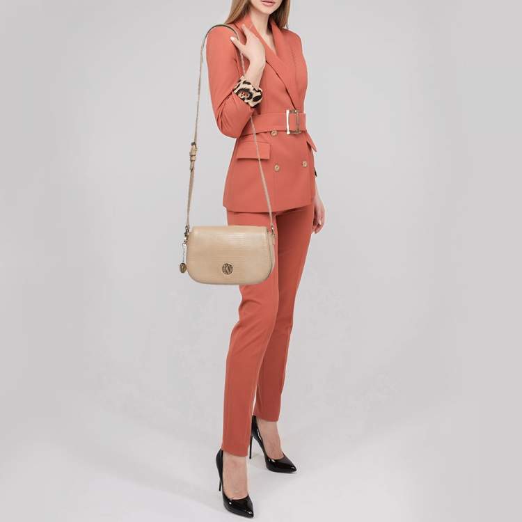 مملوكة مسبقًا Dkny Beige Embossed Leather Crossbody Bag
