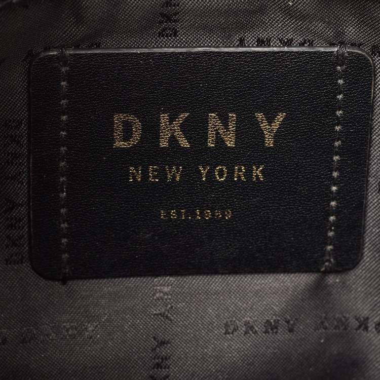 Pre Owned DKNY Black Leather Zip Crossbody Bag