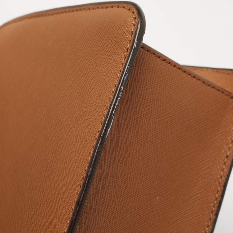 مملوكة مسبقًا DKNY Tan Leather Bryant Zip Top Shoulder Bag