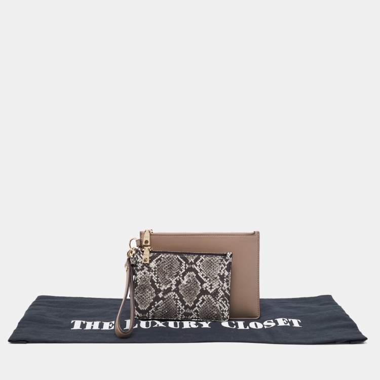 Pre Owned Dkny Beige/Black Leather Triple Wristlet Pouch