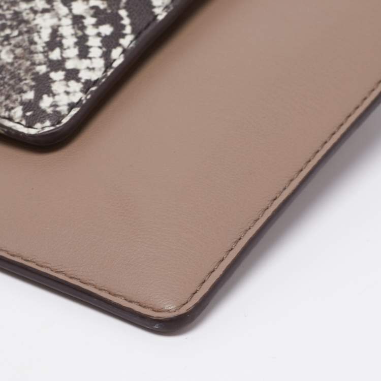 Pre Owned Dkny Beige/Black Leather Triple Wristlet Pouch