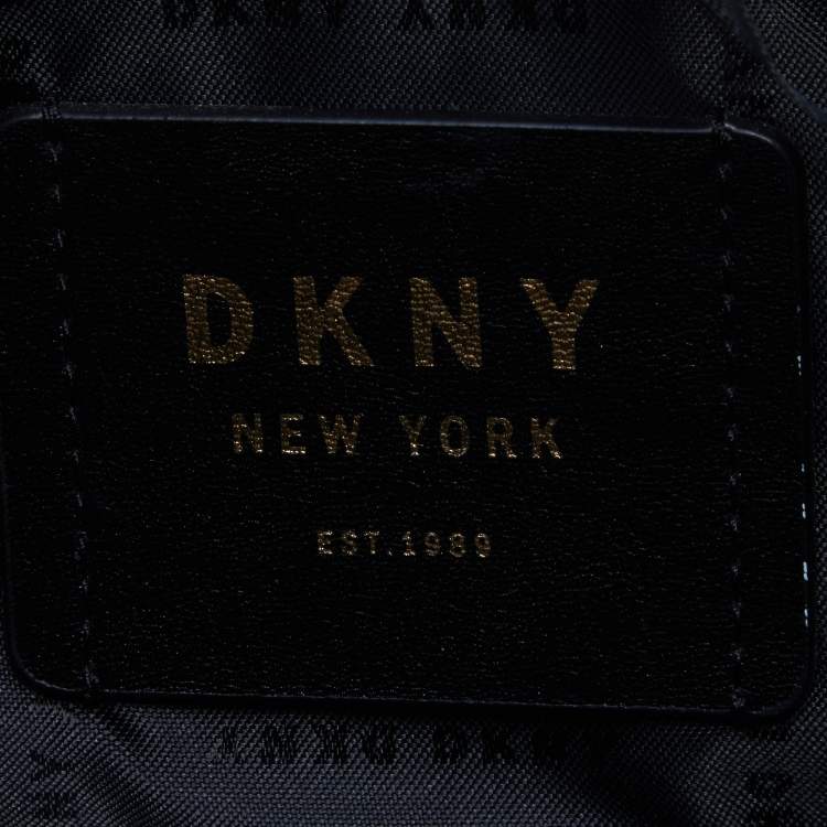 Pre Owned DKNY Black Leather Bryant Dome Pouch