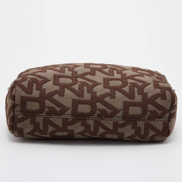 Pre Owned Dkny Brown/Beige Signature Canvas and Patent Leather Pouch