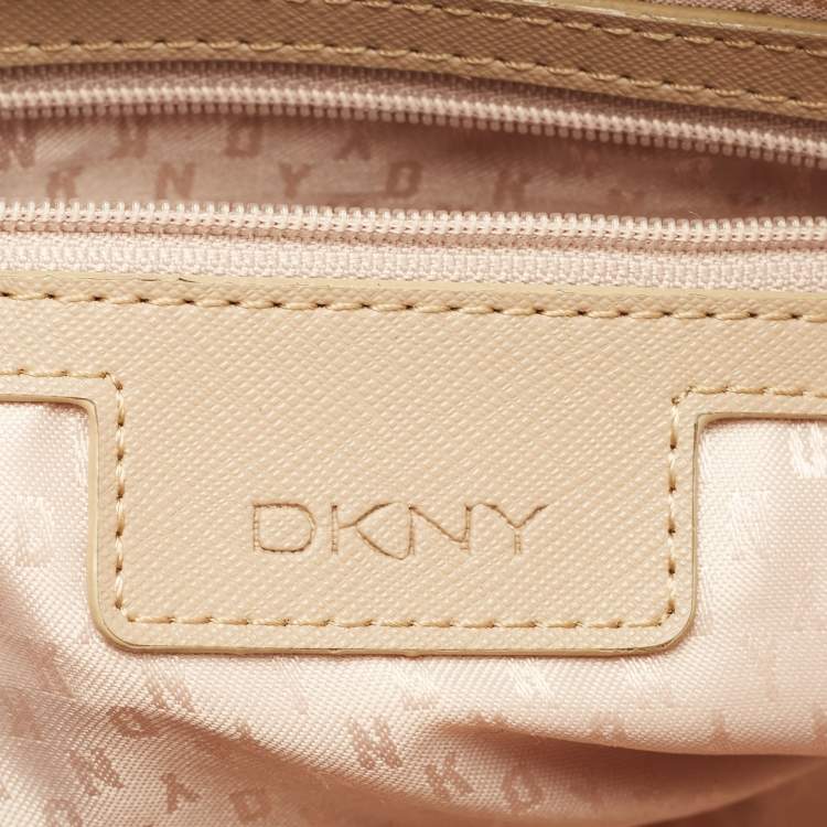 Pre Owned Dkny Green Leather Dome Chain Shoulder Bag