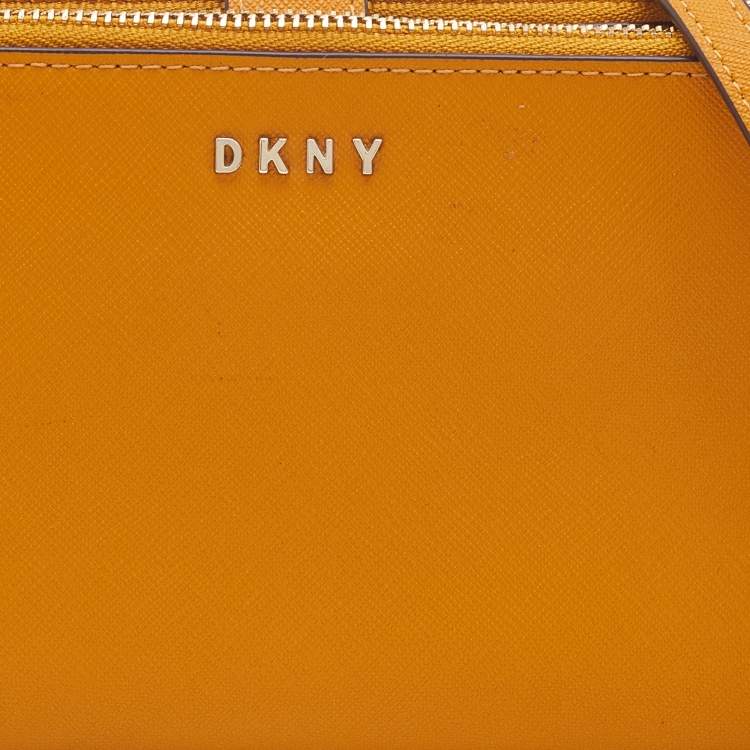 Pre Owned Dkny Mustard Leather Double Zip Crossbody Bag