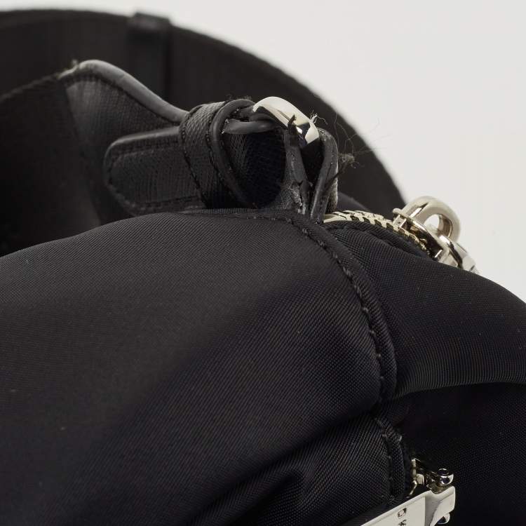 مملوكة مسبقًا DKNY Black Nylon Logo Crossbody Bag