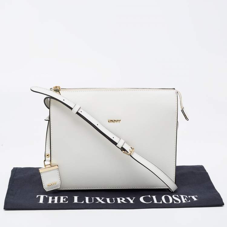 مملوكة مسبقًا DKNY White Leather Bryant Zip Crossbody Bag 