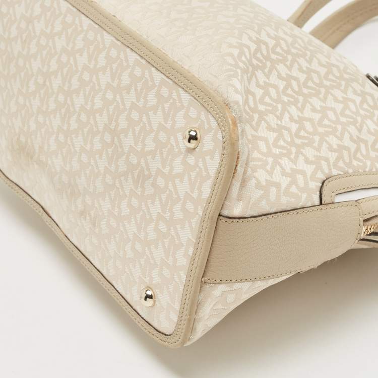Pre Owned DKNY Cream/Beige Signature Canvas and Leather Dome Satchel