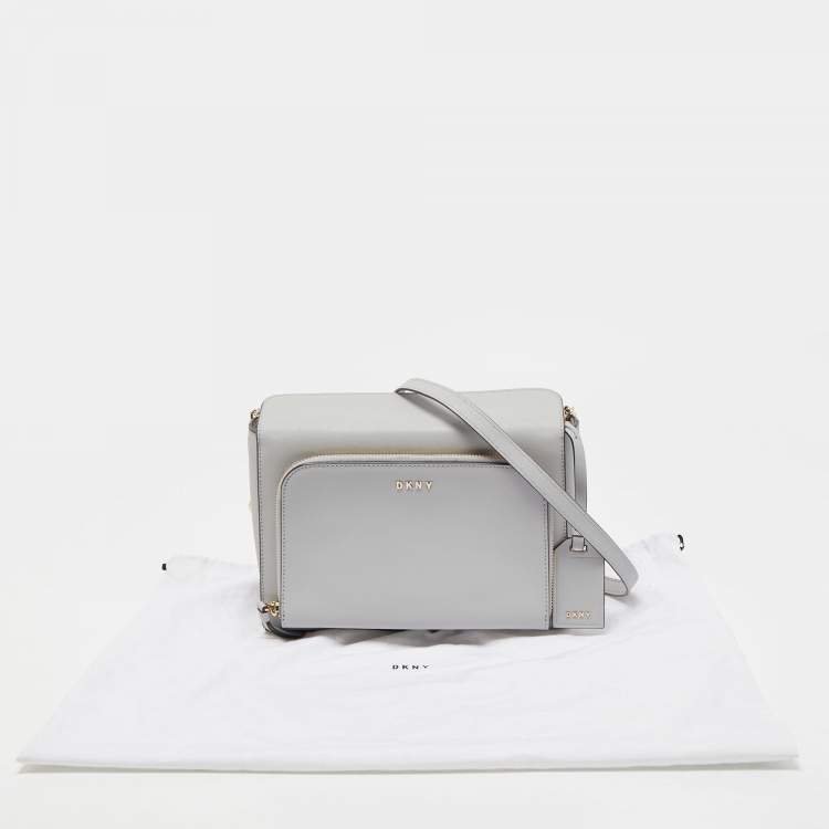 Pre Owned DKNY Grey Leather Front Zip Crossbody Bag