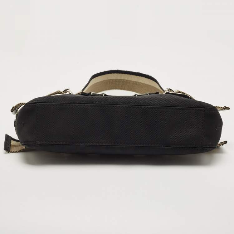 مملوكة مسبقًا Dkny Black Canvas Buckle Embellished Shoulder Bag 