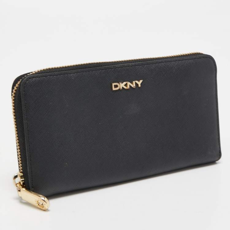 Pre Owned DKNY Black Leather Bryant Park Zip Around Wallet