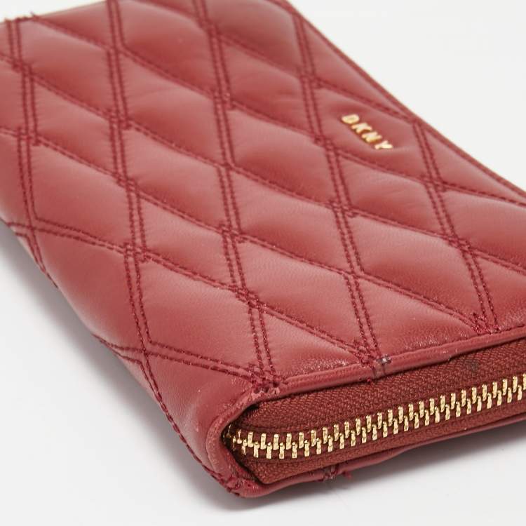 Pre Owned DKNY Red Quilted Leather Zip Around Compact Wallet