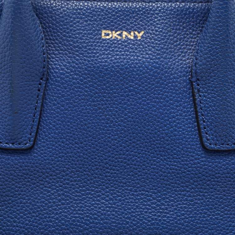 مملوكة مسبقًا DKNY Blue Leather Chelsea Satchel