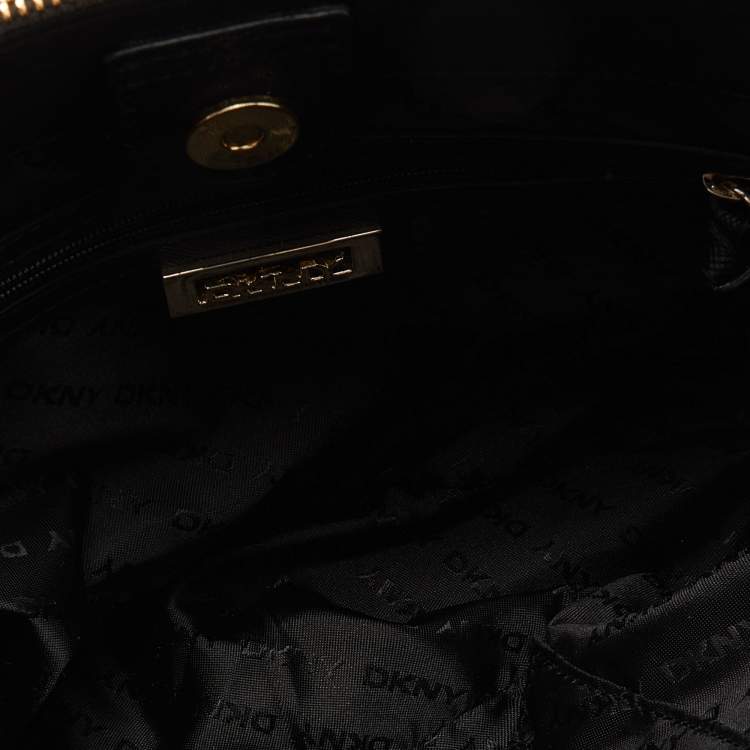 Pre Owned Dkny Black Saffiano Leather Double Zip Crossbody Bag