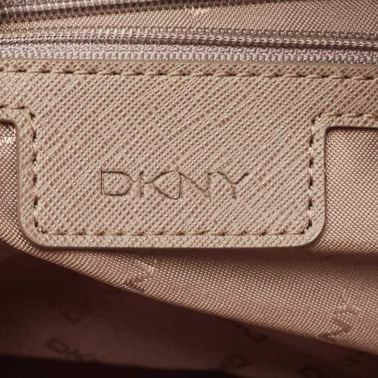 مملوكة مسبقًا DKNY Red Leather Dome Shoulder Bag