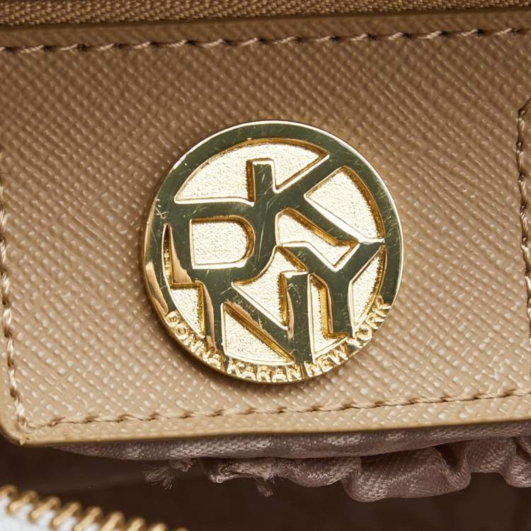 Pre Owned DKNY Silver Saffiano Leather Boston Bag