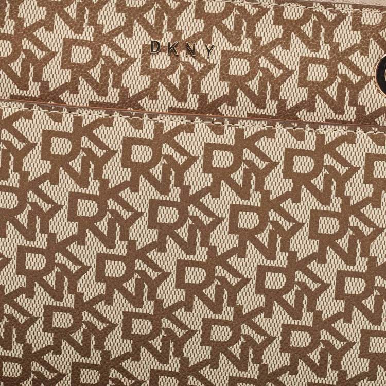 Pre Owned DKNY Beige/Brown Signature Coated Canvas and Leather Chain Shoulder Bag
