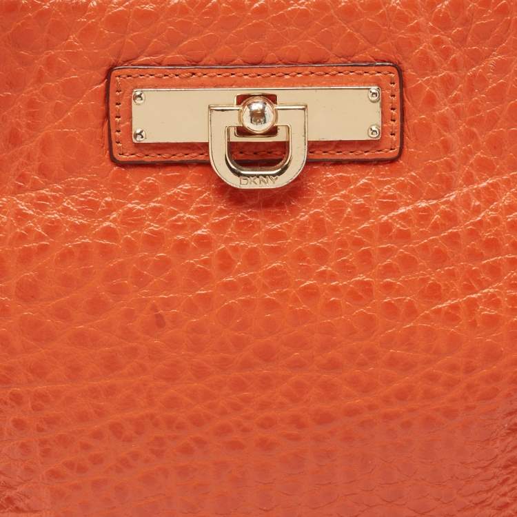 Pre Owned DKNY Orange Leather Chain Shoulder Bag
