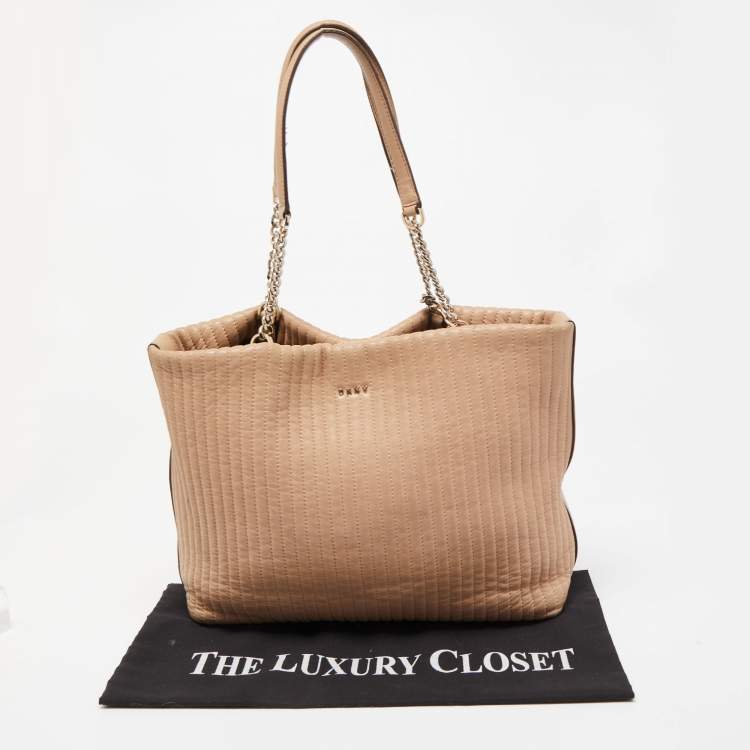 Pre Owned DKNY Beige Quilted Leather Chain Tote
