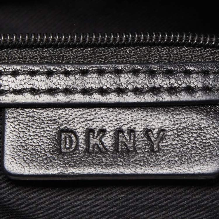 Pre Owned DKNY Beige Quilted Leather Chain Tote