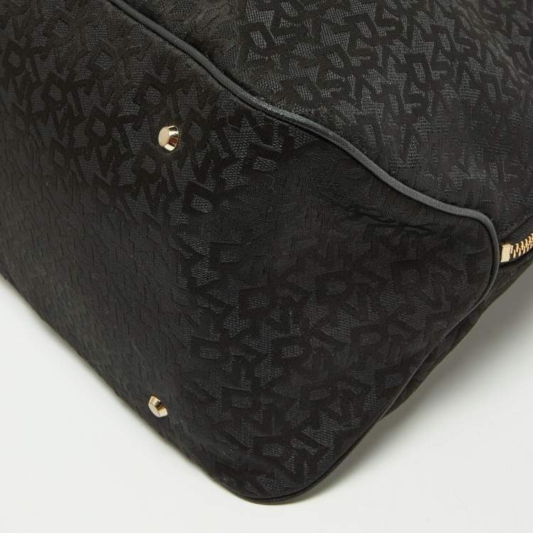 Pre Owned DKNY Black Signature Canvas and Leather Zip Side Shopper Tote