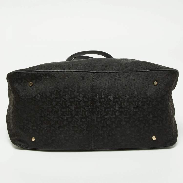 Pre Owned DKNY Black Signature Canvas and Leather Zip Side Shopper Tote