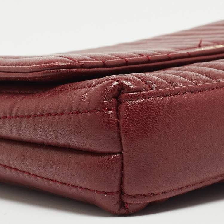 Pre Owned Dkny Burgundy Quilted Leather Gansevoort Crossbody Bag