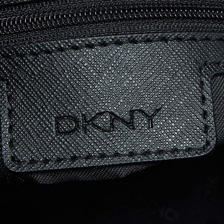 Pre Owned DKNY Blue Croc Embossed Leather Bryant Flap Crossbody Bag