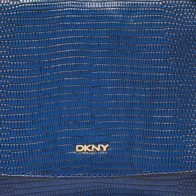 Pre Owned DKNY Blue Croc Embossed Leather Bryant Flap Crossbody Bag