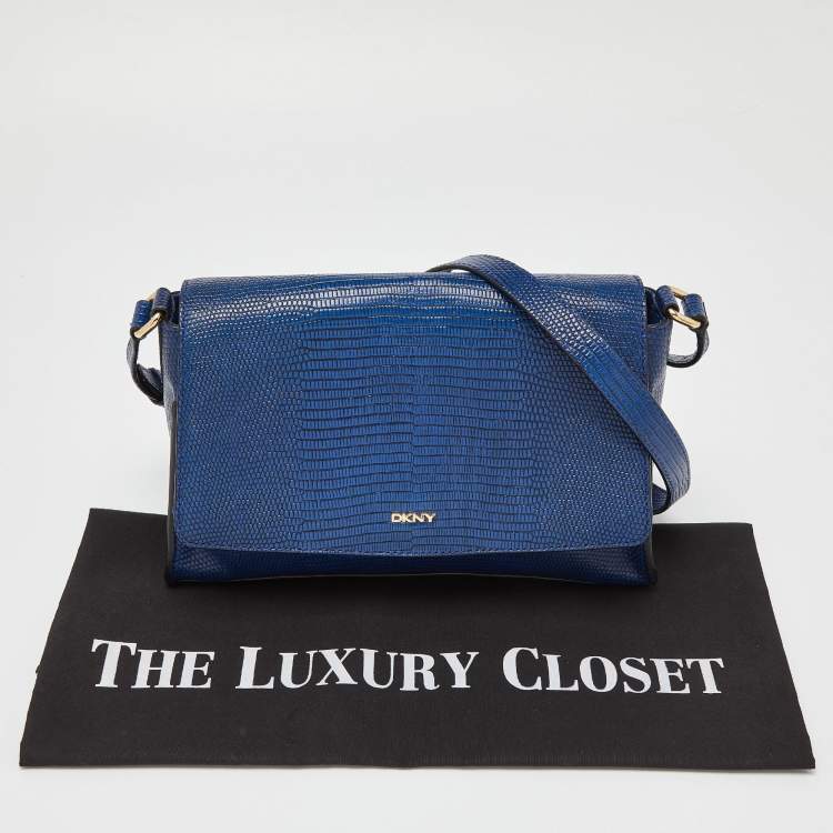 Pre Owned DKNY Blue Croc Embossed Leather Bryant Flap Crossbody Bag