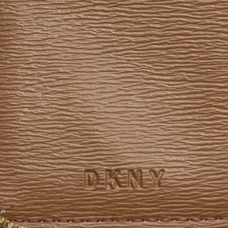 Pre Owned DKNY Beige/Brown Signature Coated Canvas Zip Around Continental Wallet