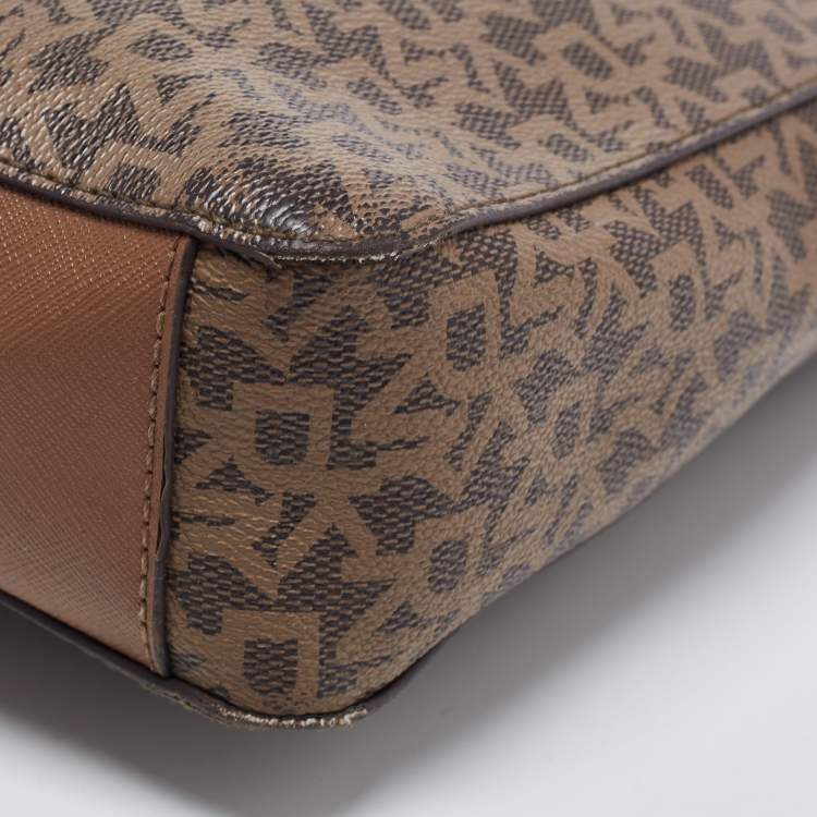 Pre Owned DKNY Brown Signature Coated Canvas and Leather Zip Messenger Bag
