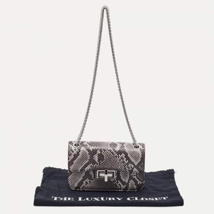 مملوكة مسبقًا DKNY Grey/Black Python Embossed Leather Flap Crossbody Bag