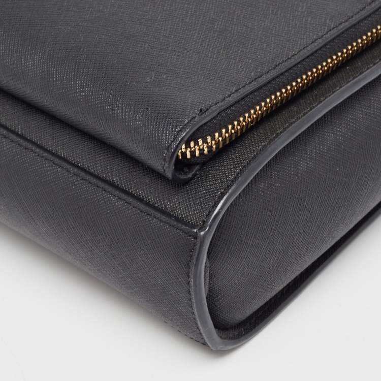 Pre Owned DKNY Black Leather Front Zip Crossbody Bag