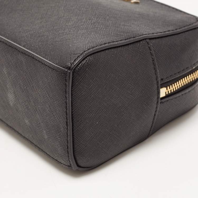 Pre Owned DKNY Black Saffiano Leather Cosmetic Pouch