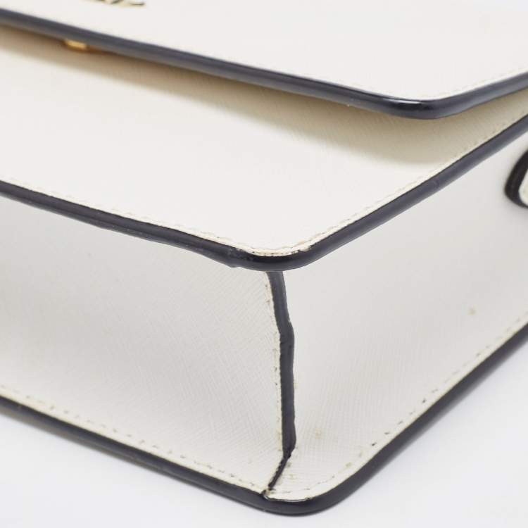 Pre Owned DKNY White Leather Bryant Park Flap Crossbody Bag
