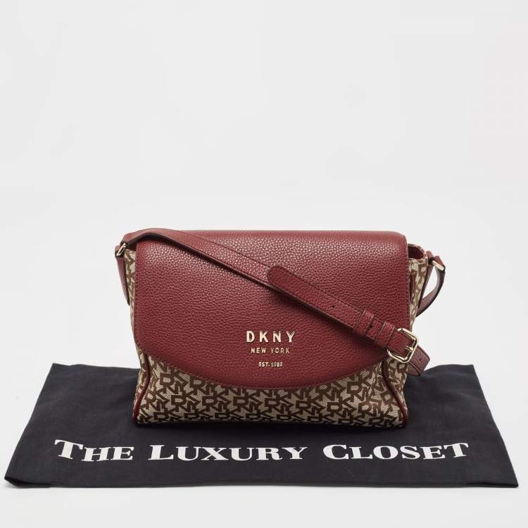 Pre Owned DKNY Burgundy/Beige Signature Canvas and Leather Noho Shoulder Bag